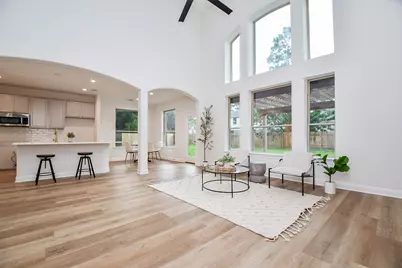 18 Hadlock Pl, The Woodlands, TX 77389 - Photo 8