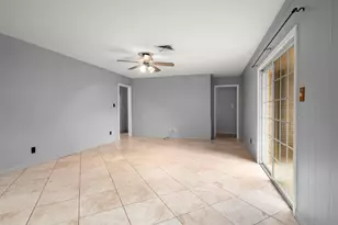 4537 Kingfisher, Houston, TX 77035 - Photo 16