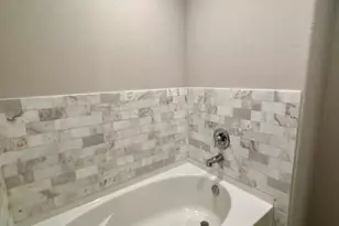 11376 Dawn Beach Ln, Conroe, TX 77304 - Photo 14