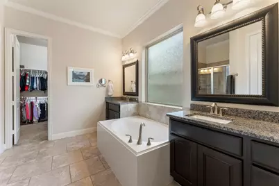 230 Hearthshire Circle, The Woodlands, TX 77354 - Photo 24