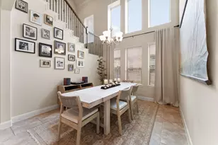 230 Hearthshire Cir, The Woodlands, TX 77354 - Photo 2