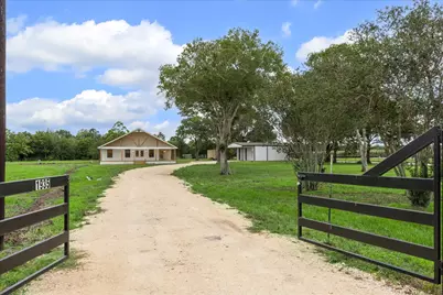 1935 Willow Road, Wallis, TX 77485 - Photo 2