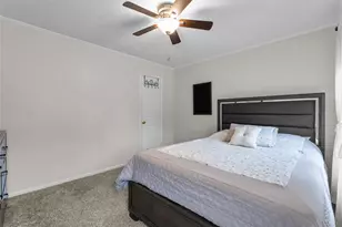 1102 Juniper Canyon Ln, Houston, TX 77062 - Photo 28