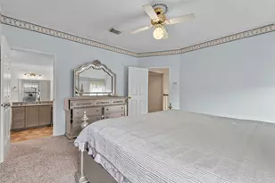 1102 Juniper Canyon Ln, Houston, TX 77062 - Photo 22