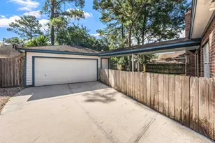 3606 Shady Village Dr, Houston, TX 77345 - Photo 38