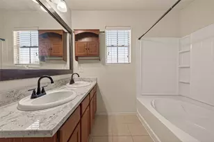 1123 Desert Springs Ln, Rosenberg, TX 77471 - Photo 38