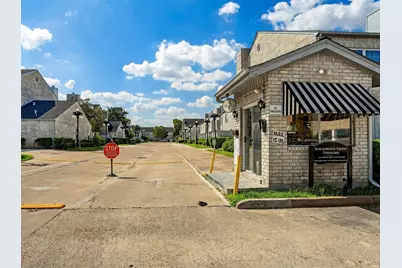 384 Wilcrest Drive #384, Houston, TX 77042 - Photo 22
