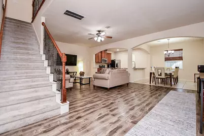 2818 Windy Thicket Lane, Houston, TX 77082 - Photo 6