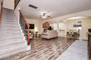 2818 Windy Thicket Ln, Houston, TX 77082 - Photo 6