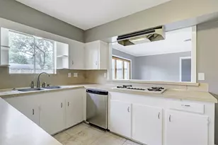 5438 Wigton Dr, Houston, TX 77096 - Photo 16
