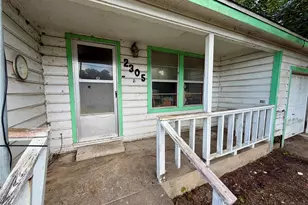 2305 Main St, La Marque, TX 77568 - Photo 4