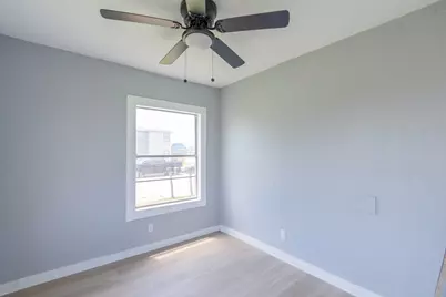 126 W 6th Street, Freeport, TX 77541 - Photo 42