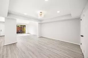 15686 Barkers Landing Rd, Houston, TX 77079 - Photo 10