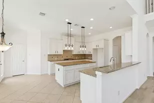 9318 Rainbluff Ln, Katy, TX 77494 - Photo 12