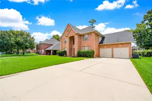 7818 Devlin Dr, Humble, TX 77346 - Photo 2