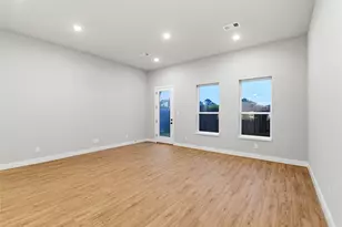 5820 Francis Oak Pl, Houston, TX 77091 - Photo 8