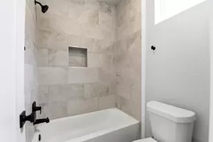 5820 Francis Oak Pl, Houston, TX 77091 - Photo 28