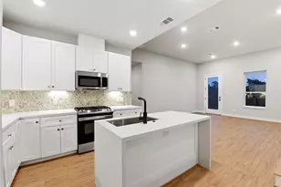 5820 Francis Oak Pl, Houston, TX 77091 - Photo 10