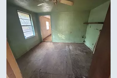 710 E Walnut Street, Nocona, TX 76255 - Photo 6