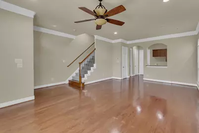 9006 Lakes At 610 Drive, Houston, TX 77054 - Photo 8