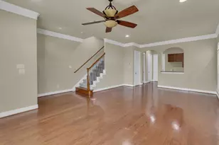 9006 Lakes at 610 Dr, Houston, TX 77054 - Photo 8