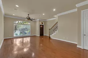 9006 Lakes at 610 Dr, Houston, TX 77054 - Photo 6
