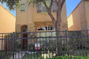 9006 Lakes at 610 Dr, Houston, TX 77054 - Photo 2