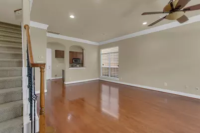 9006 Lakes At 610 Drive, Houston, TX 77054 - Photo 8