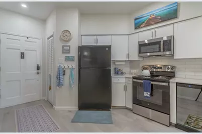 401 W Lincoln Street #A303, New Braunfels, TX 78130 - Photo 8