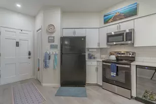 401 W Lincoln St, New Braunfels, TX 78130 - Photo 8