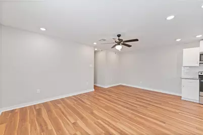 8617 Clarington Street, Houston, TX 77016 - Photo 6