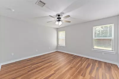 8617 Clarington Street, Houston, TX 77016 - Photo 12