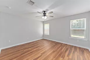 8617 Clarington St, Houston, TX 77016 - Photo 12
