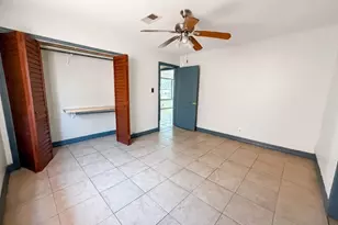 73 Burbank St, Houston, TX 77076 - Photo 8