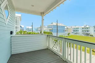 3827 Seabreeze Ln, Galveston, TX 77554 - Photo 14