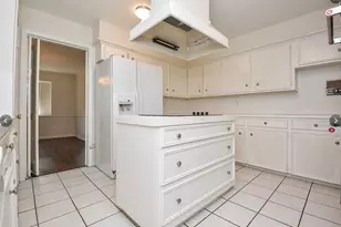 5406 3 Oaks Cir, Houston, TX 77069 - Photo 10