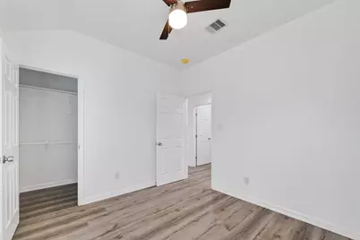 7725 Hoffman Street #B, Houston, TX 77016 - Photo 18