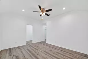 7725 Hoffman St, Houston, TX 77016 - Photo 50