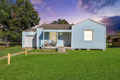 11025 Muscatine Street, Houston, TX 77029 - Photo 1