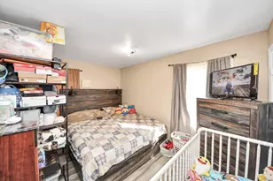 11025 Muscatine St, Houston, TX 77029 - Photo 10
