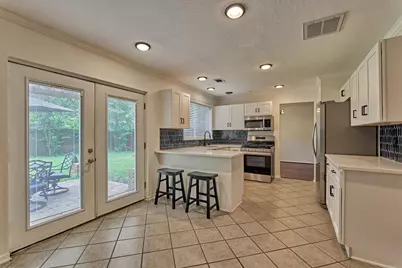 10 Lazy Morning Place, The Woodlands, TX 77381 - Photo 12
