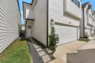 1228 Mcneil St, Houston, TX 77009 - Photo 4