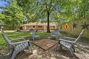211 S Iowa Ave, League City, TX 77573 - Photo 34