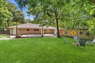 211 S Iowa Ave, League City, TX 77573 - Photo 36
