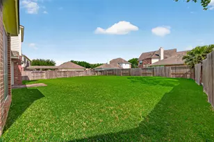 5911 Indian Hills Ln Ln, Sugar Land, TX 77479 - Photo 6