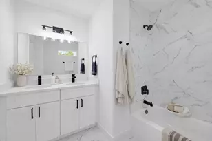 8021 Birmingham St, Houston, TX 77028 - Photo 6