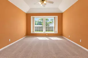 9506 Almeda Pines Dr, Houston, TX 77075 - Photo 10