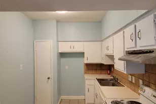 2100 Tanglewilde St, Houston, TX 77063 - Photo 14