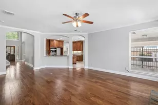 3909 Conroe Lake Ct, Pearland, TX 77581 - Photo 10