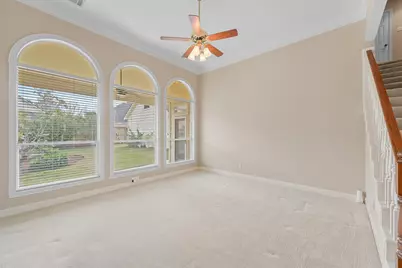 6006 Soaring Pine Court, Kingwood, TX 77345 - Photo 10